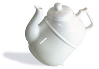 THE RONNEFELDT TILTING TEAPOT
ロンネフェルト スリーピングポット